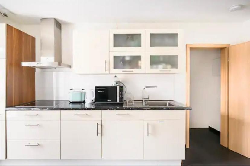 Guenstige Zimmer-Unterkunft Zimmer Mit Gemeinschaftsbad Lörrach Extérieur photo